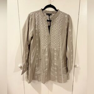 DG2 Diane Gilman NWT White Embroidered Tan Tunic Lightweight size L